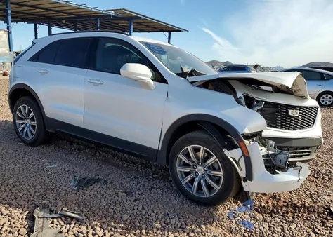 2020 Cadillac Xt4 Sport z USA, uszkodzony, nr VIN 1GYFZER44LF010884